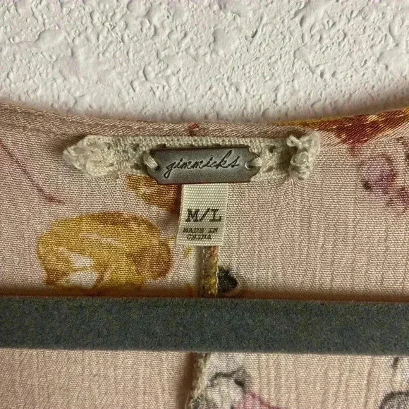 Gimmicks By Buckle Size M/L Kimono Floral Open Front Tie Sides Boho Hippie Pink - Picture 6 of 6